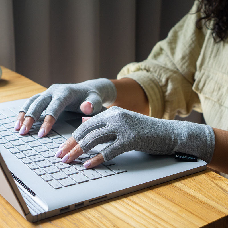 Premium KeenTrove™ Gloves